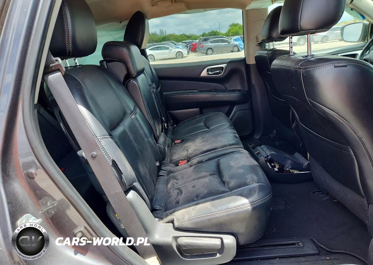 2019 Nissan Pathfinder Platinum VIN:5N1DR2MN3KC593620 - 11