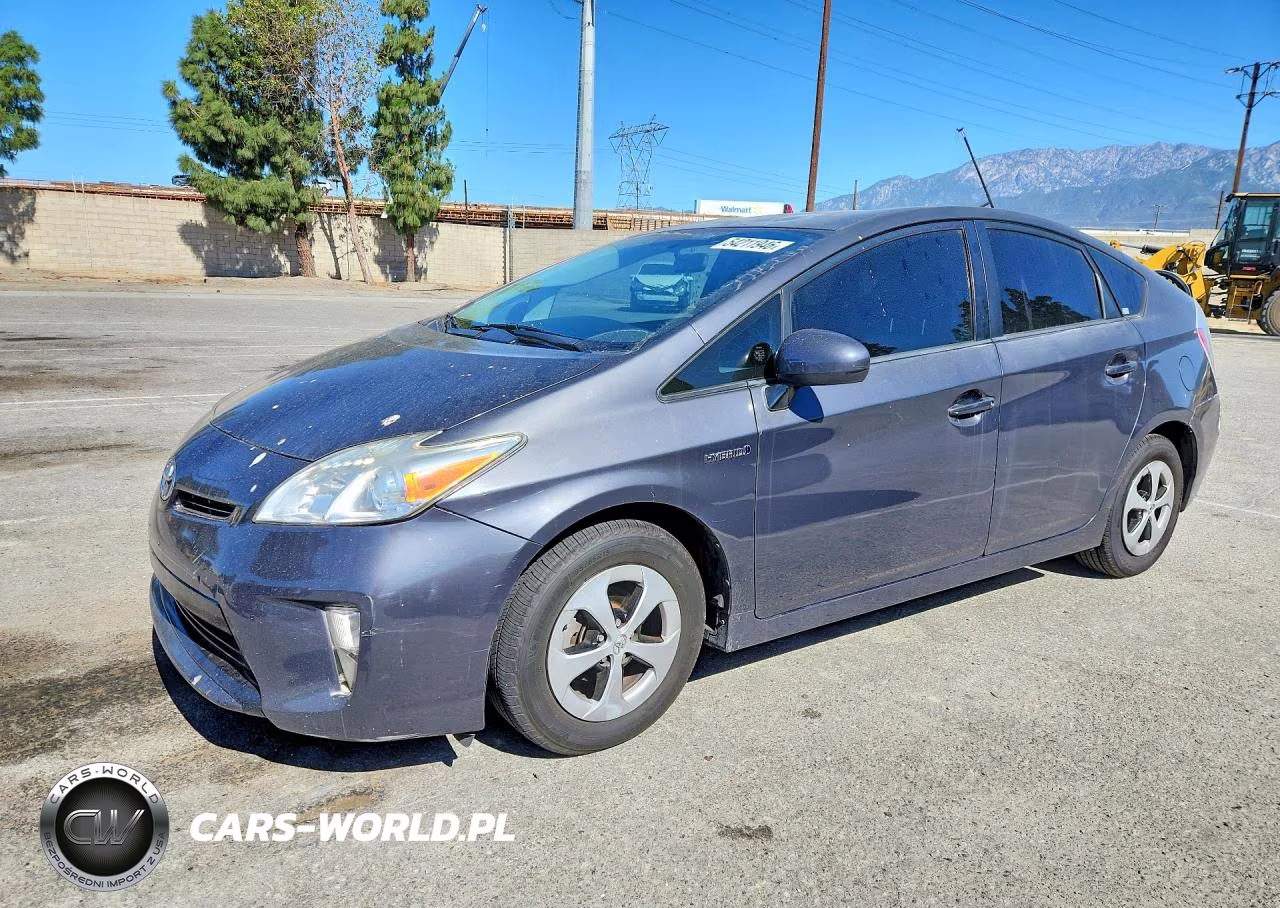 2013 Toyota Prius Two