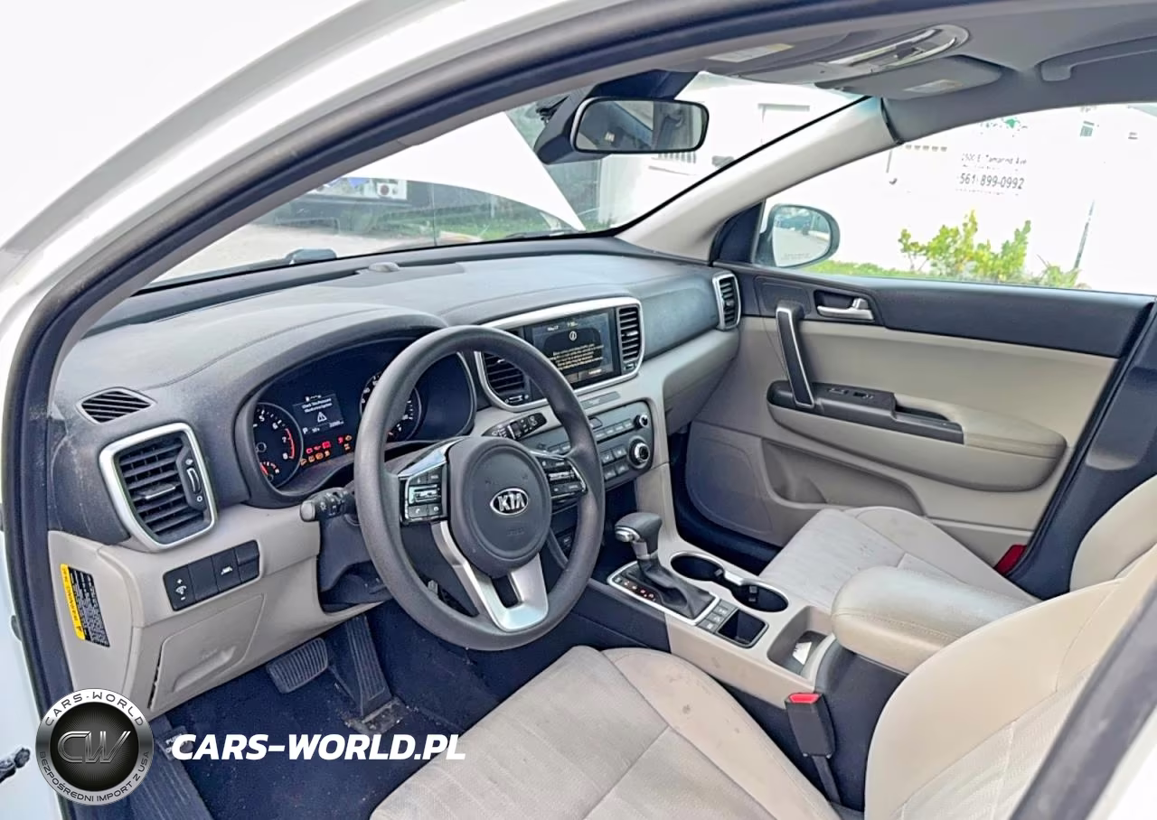 2020 Kia Sportage Lx VIN:KNDPMCAC9L7699024 - 9