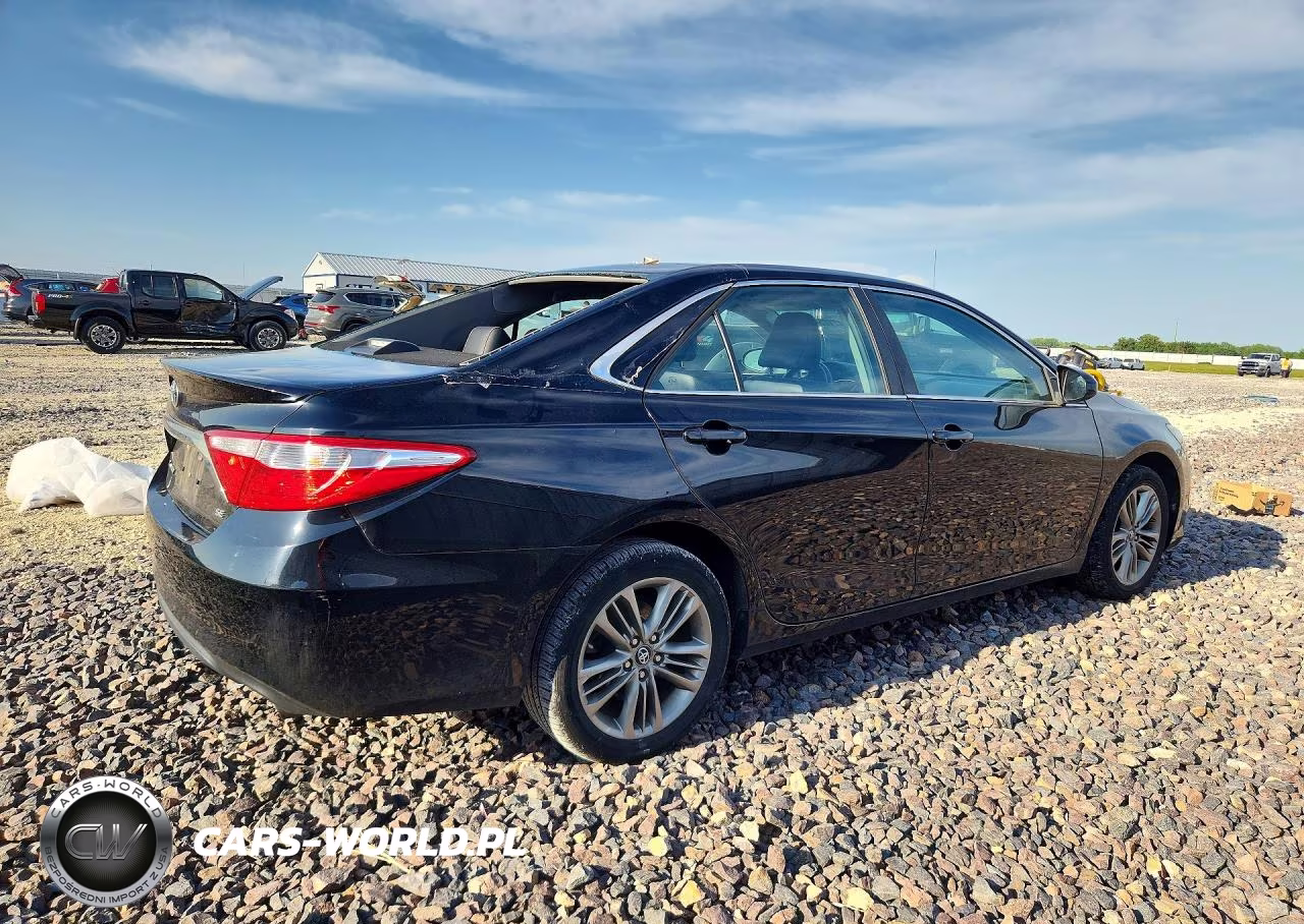 2016 Toyota Camry Se VIN:4T1BF1FKXGU253315 - 3