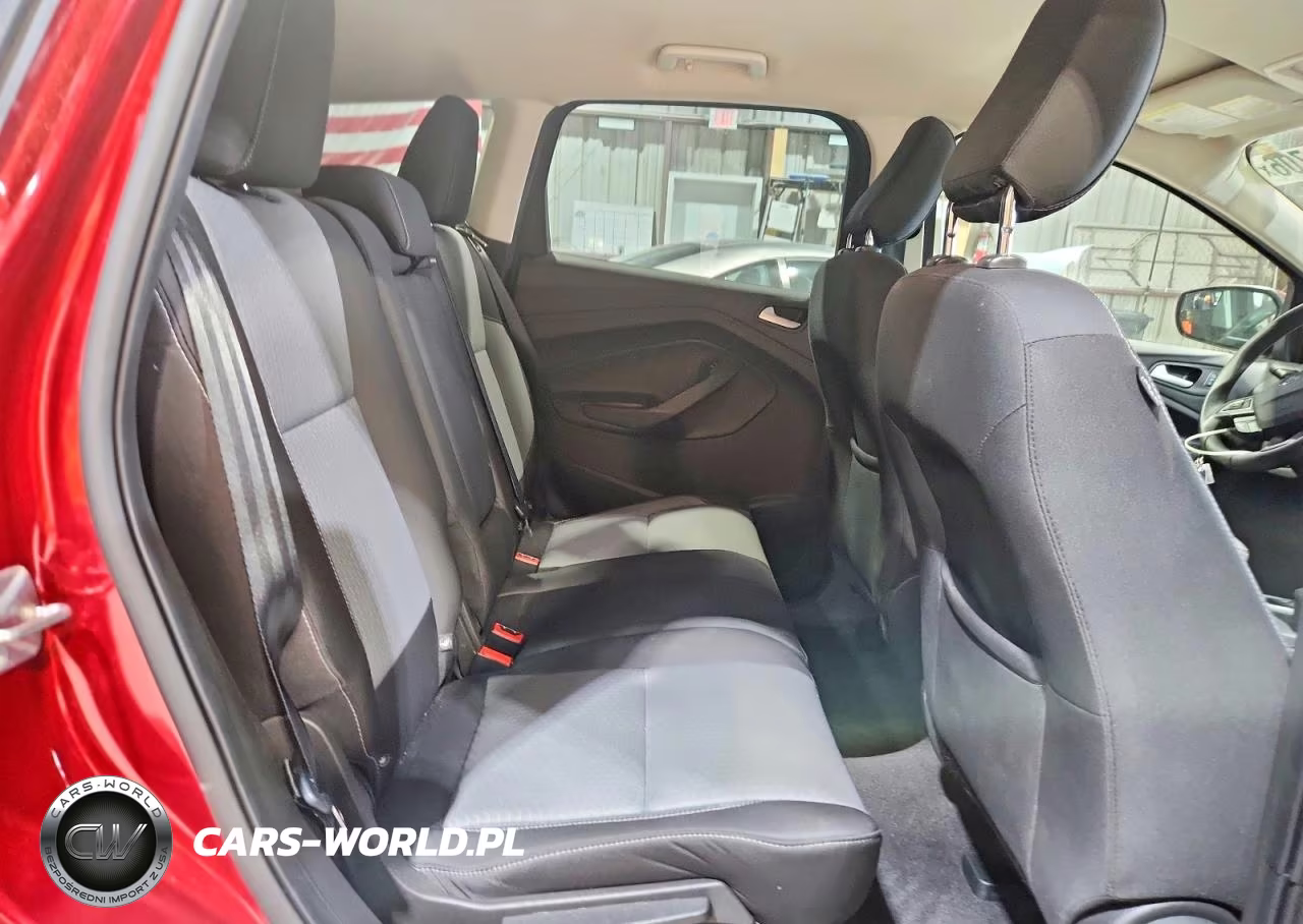 2019 Ford Escape Se VIN:1FMCU9GD0KUB27109 - 11