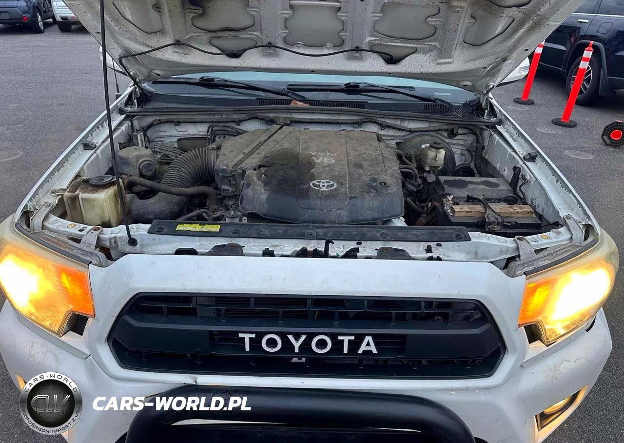 2013 Toyota Tacoma V6 VIN:3TMLU4EN6DM118330 - 7