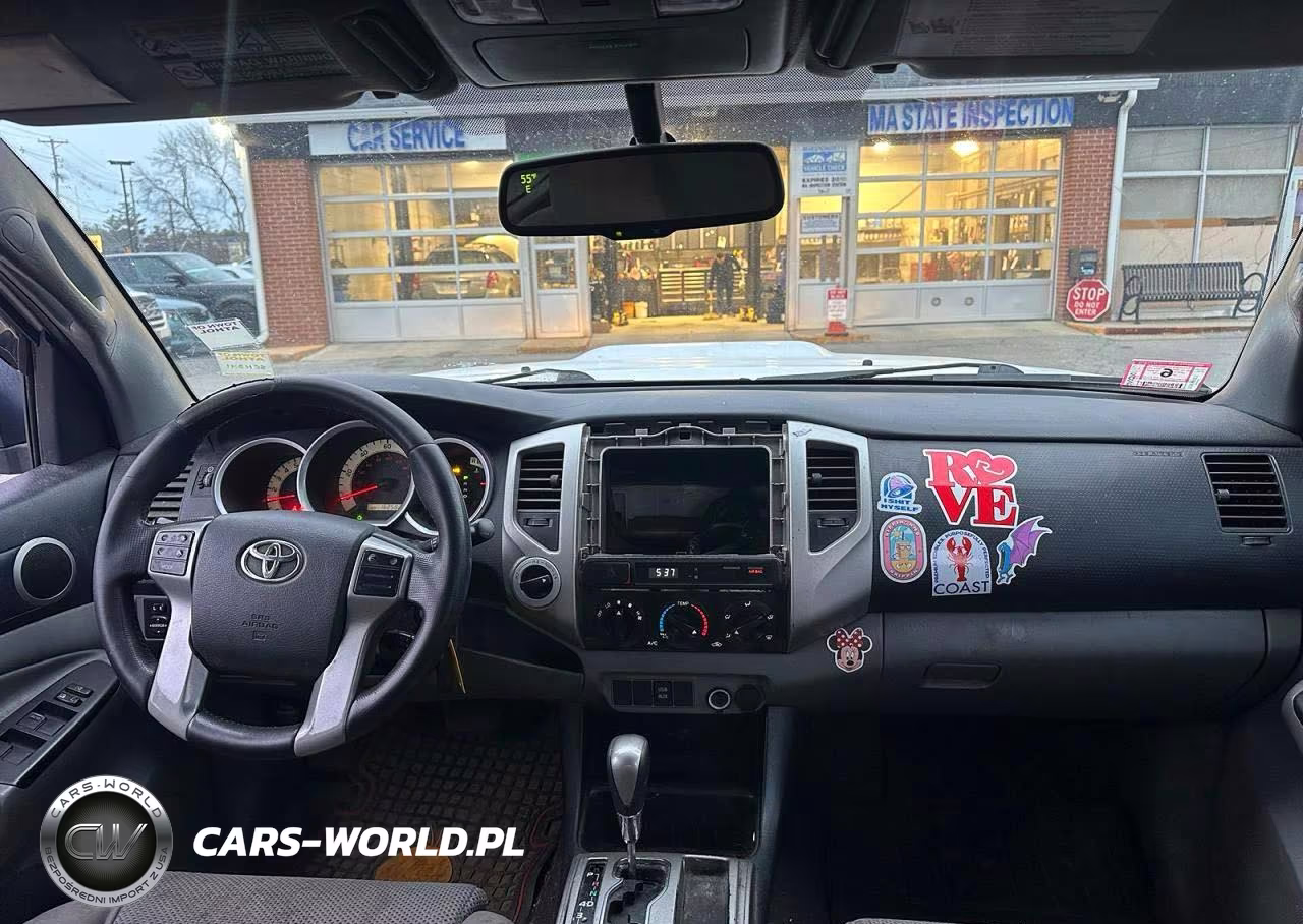 2013 Toyota Tacoma V6 VIN:3TMLU4EN6DM118330 - 9