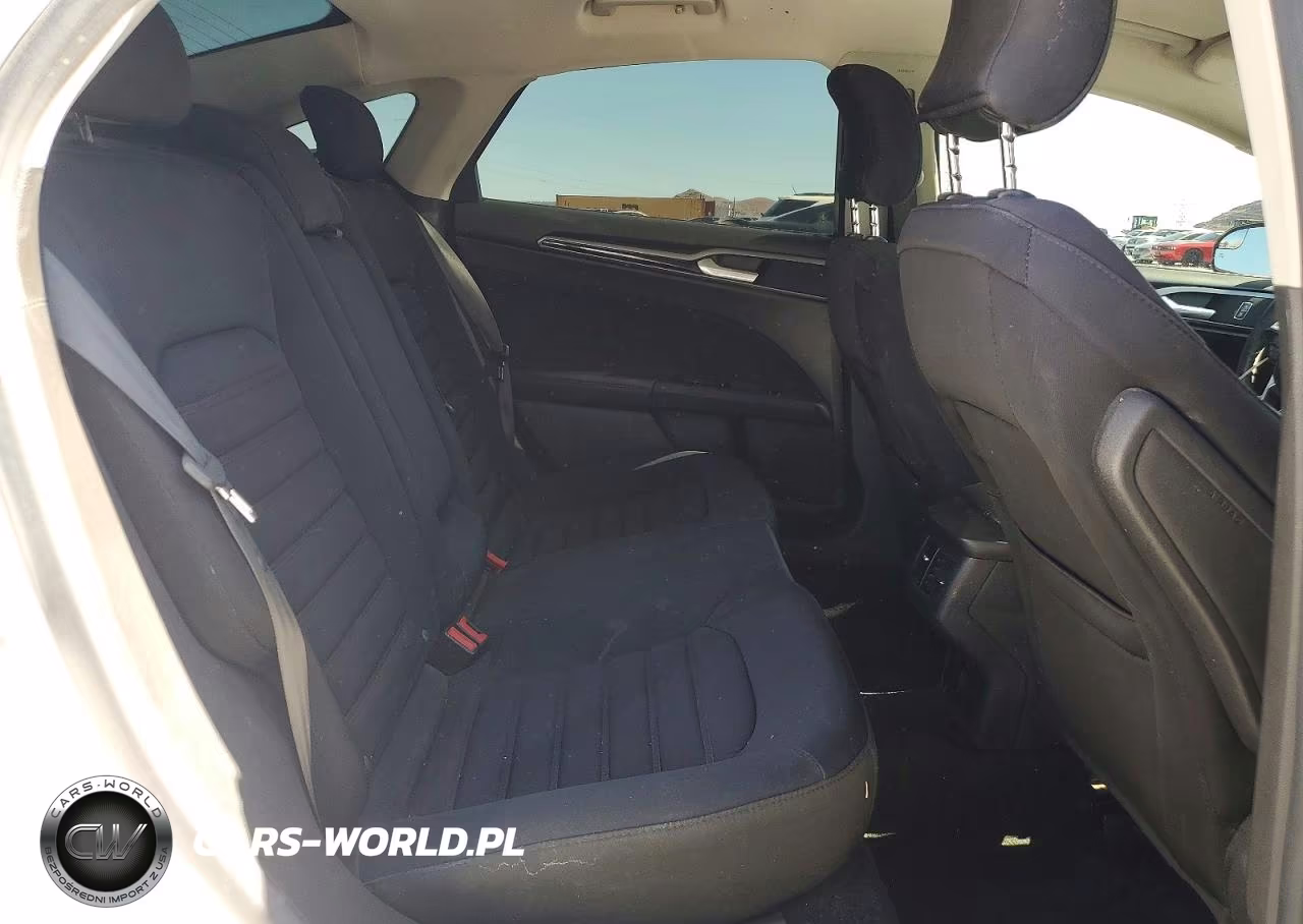 2016 Ford Fusion Se VIN:3FA6P0HDXGR315725 - 10