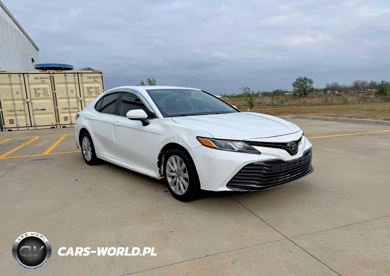 2020 Toyota Camry Le