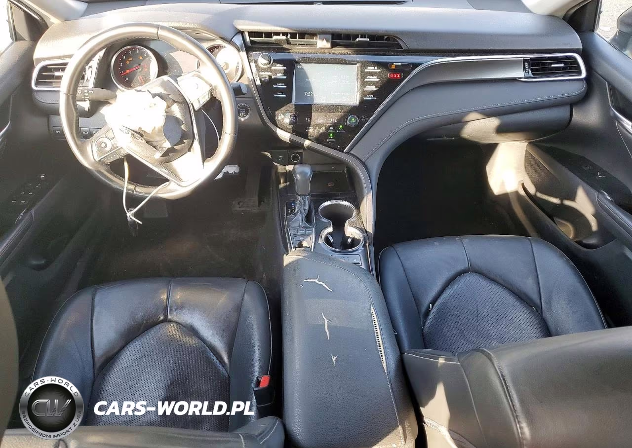 2018 Toyota Camry Xse VIN:4T1B61HK6JU120409 - 8