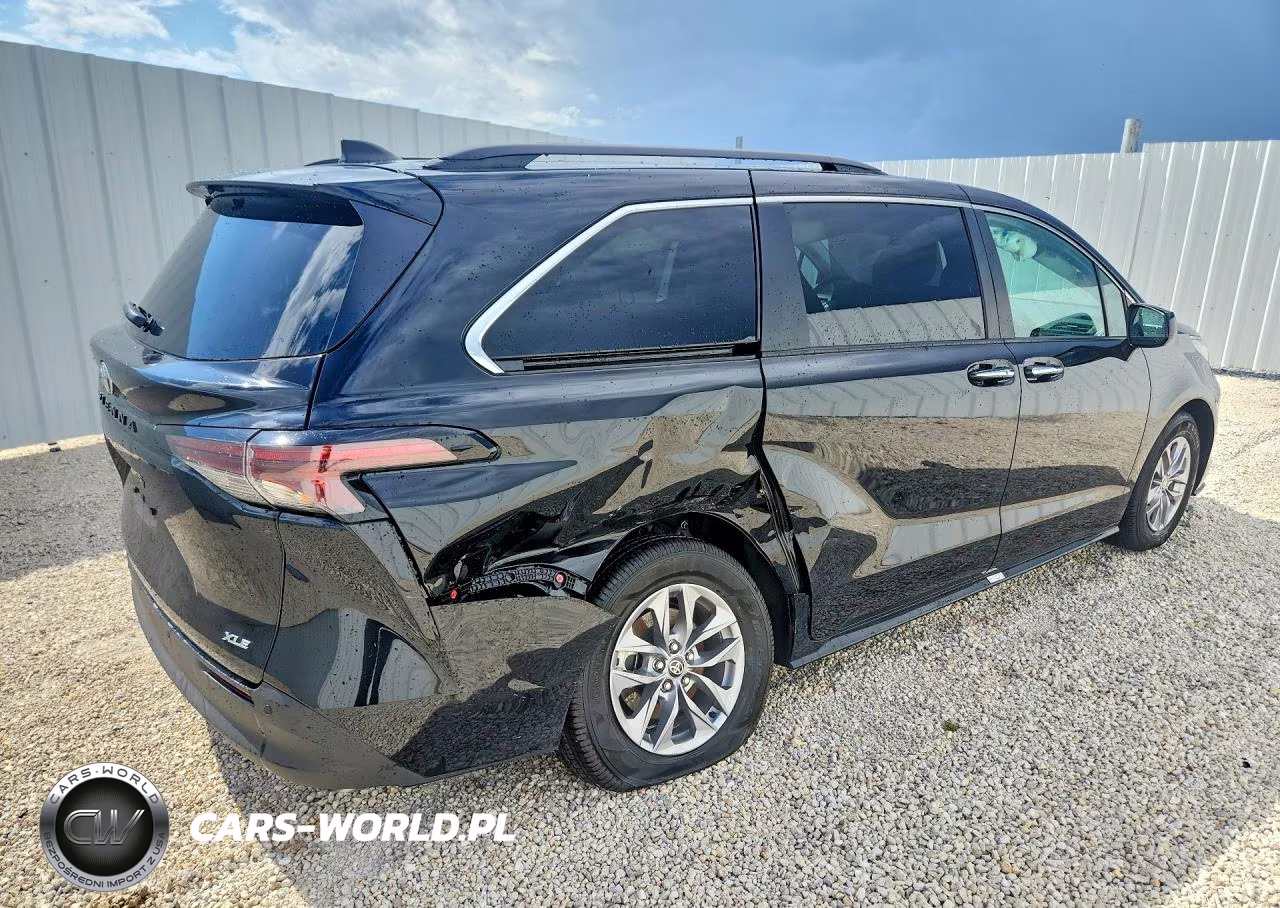 2026 Toyota Sienna Xle 8-Passenger VIN:5TDYRKEC0TS294086 - 3