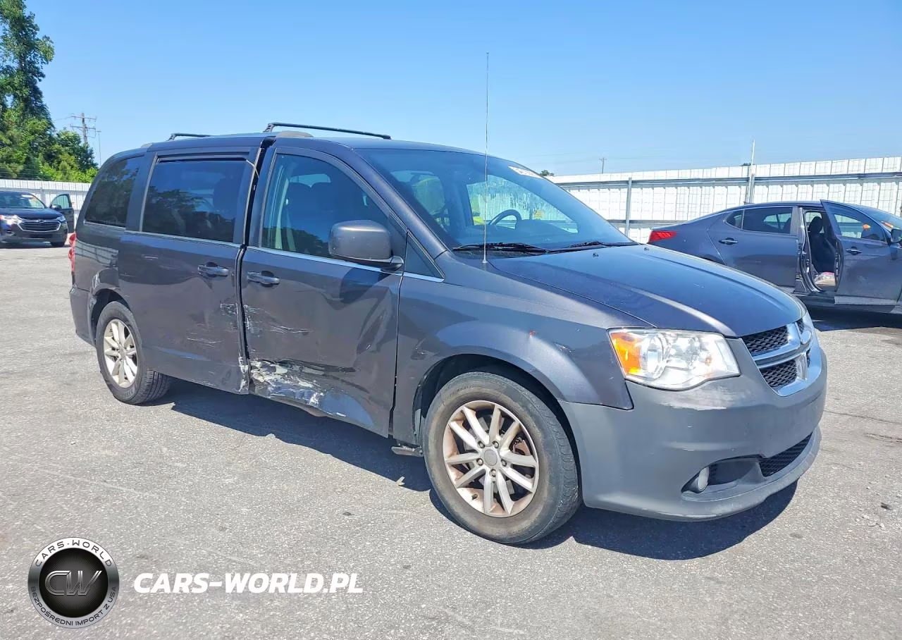 2018 Dodge Grand Caravan Sxt VIN:2C4RDGCG7JR206582 - 4
