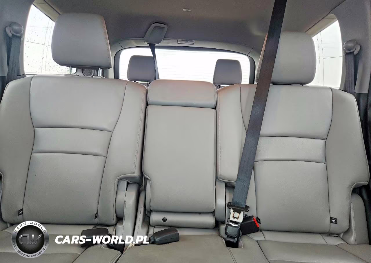 2017 Honda Pilot Touring VIN:5FNYF6H92HB104798 - 10