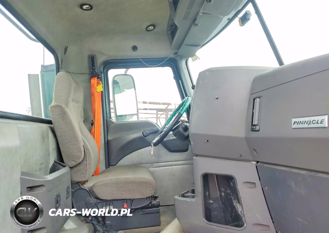 2016 Mack Cxu612 Semi Truck VIN:1M1AW01X1GM008528 - 5