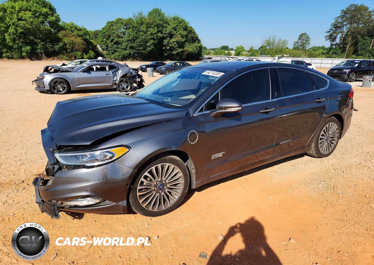 2017 Ford Fusion Titanium Phev – zdjęcie 1 z 12
