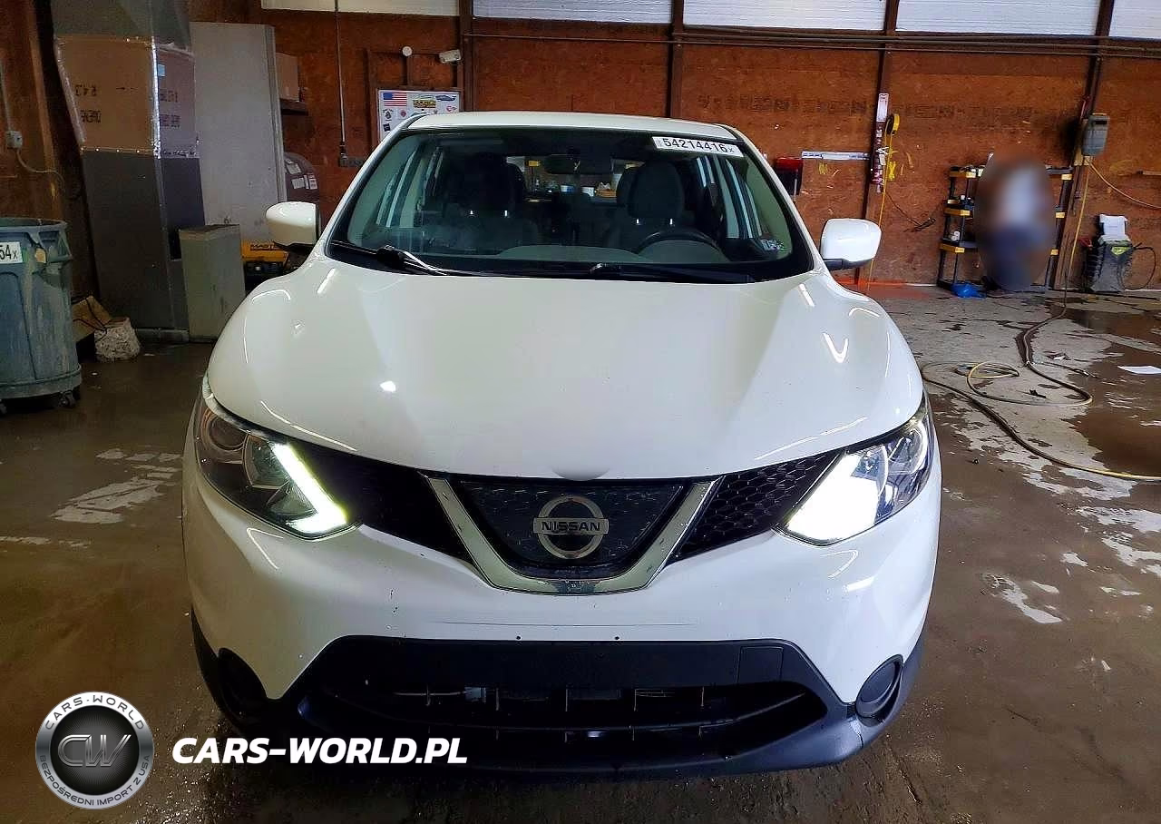 2019 Nissan Rogue Sport S VIN:JN1BJ1CRXKW324131 - 5