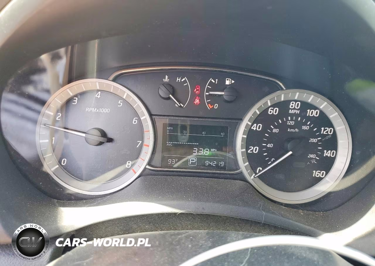2015 Nissan Sentra Sr VIN:3N1AB7AP3FY222570 - 9