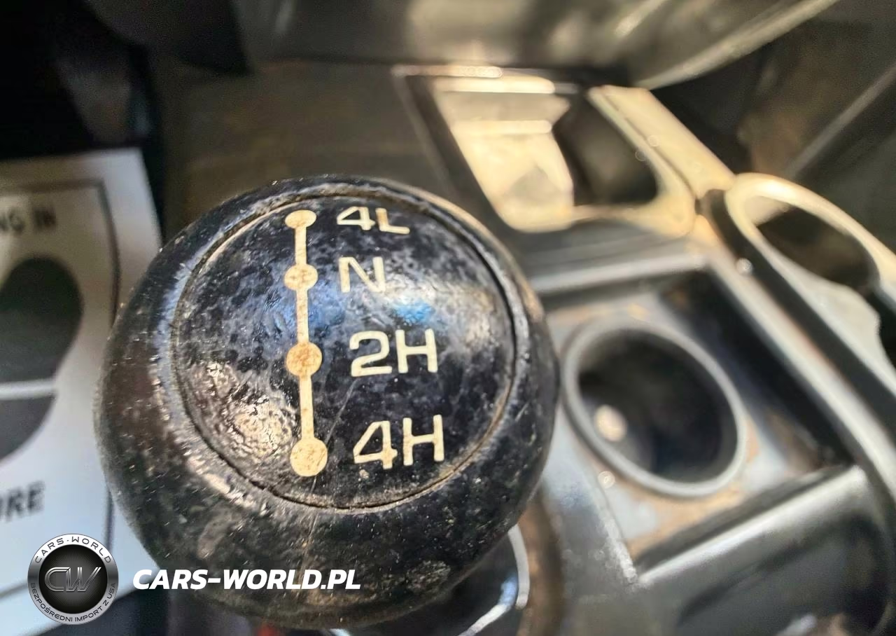 2011 Dodge Ram 2500 VIN:3D7TT2CT2BG606247 - 12