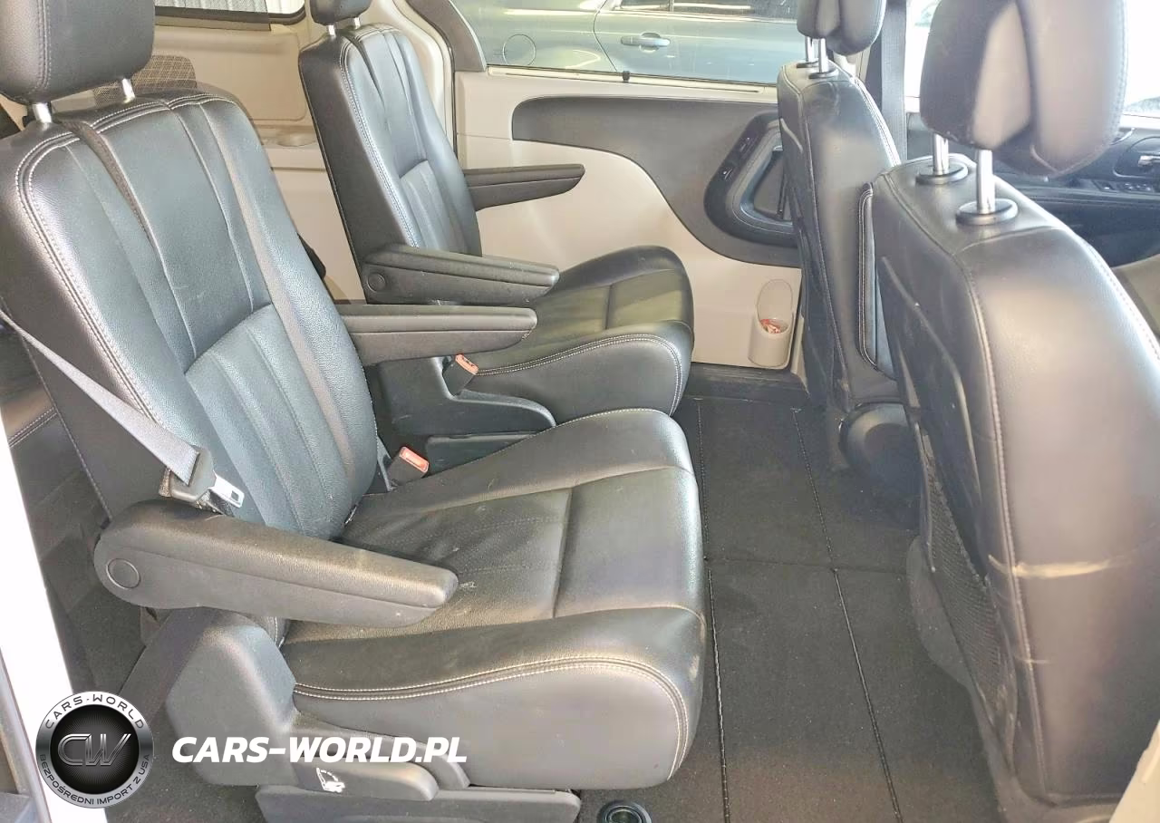 2012 Chrysler Town & Country Touring L VIN:2C4RC1CG2CR383818 - 11