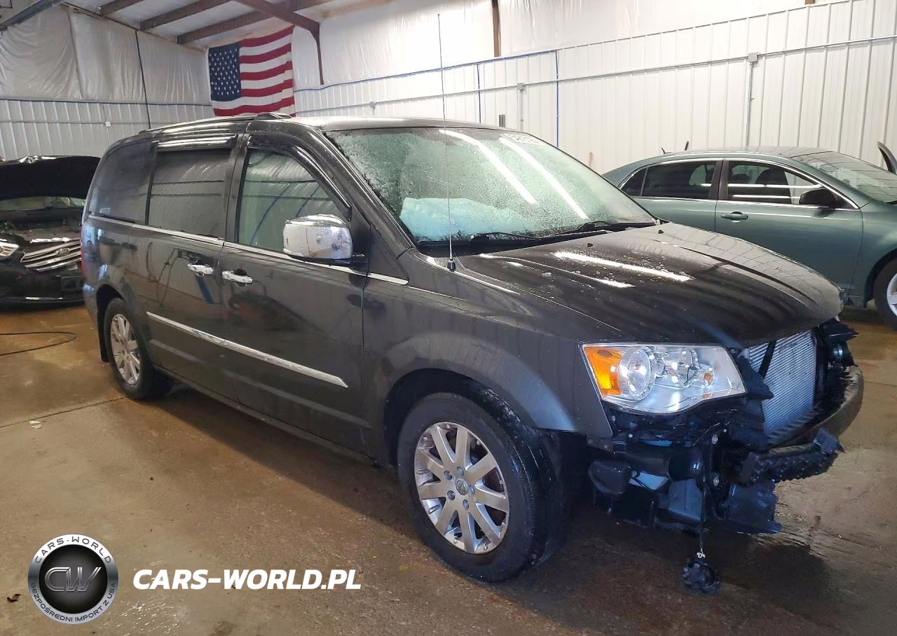 2012 Chrysler Town & Country Touring L VIN:2C4RC1CG2CR383818 - 4