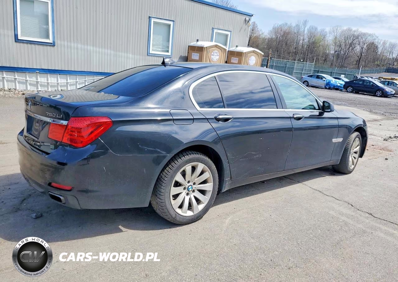 2010 BMW 750 Li xDrive VIN:WBAKC8C58AC430636 - 3
