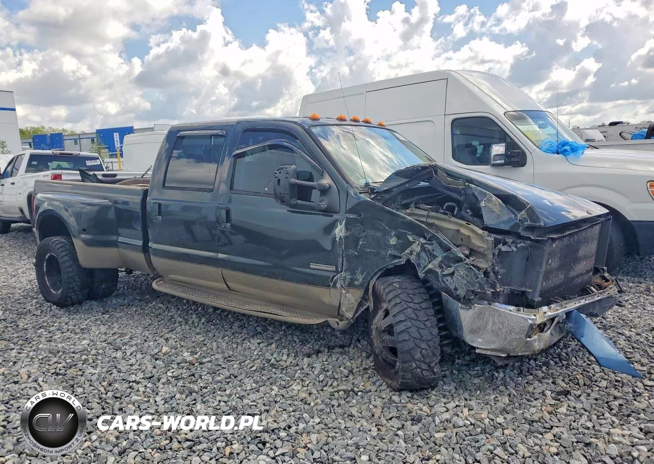 2005 Ford F350 Super Duty VIN:1FTWW33P95EC33050 - 4