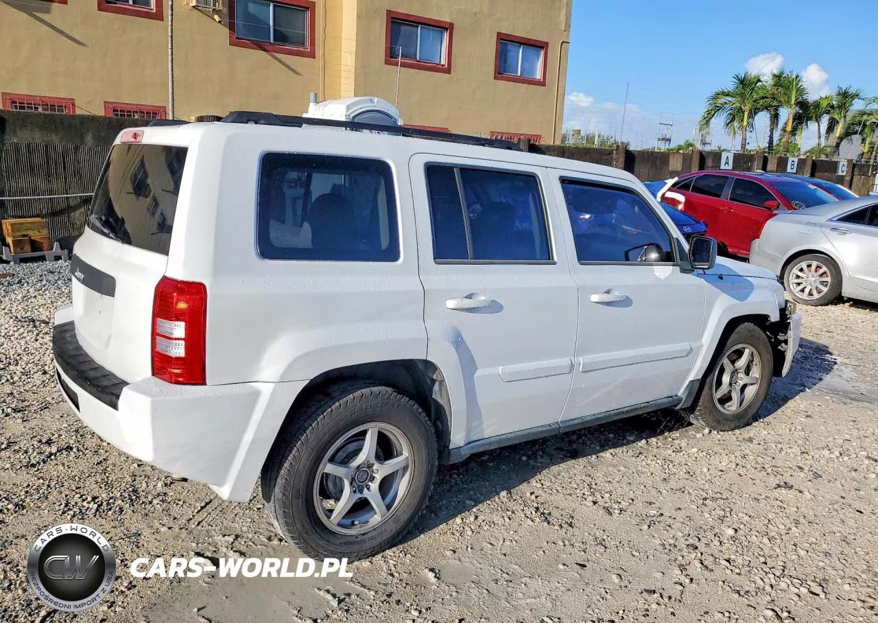 2009 Jeep Patriot Sport VIN:1J4FT28B49D194681 - 3