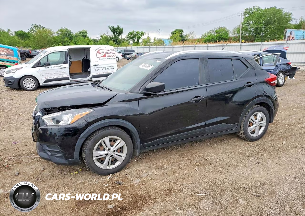 2019 Nissan Kicks S