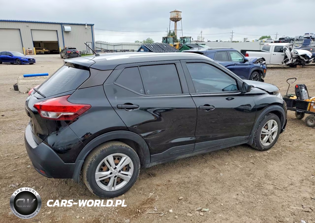 2019 Nissan Kicks S VIN:3N1CP5CUXKL497748 - 3