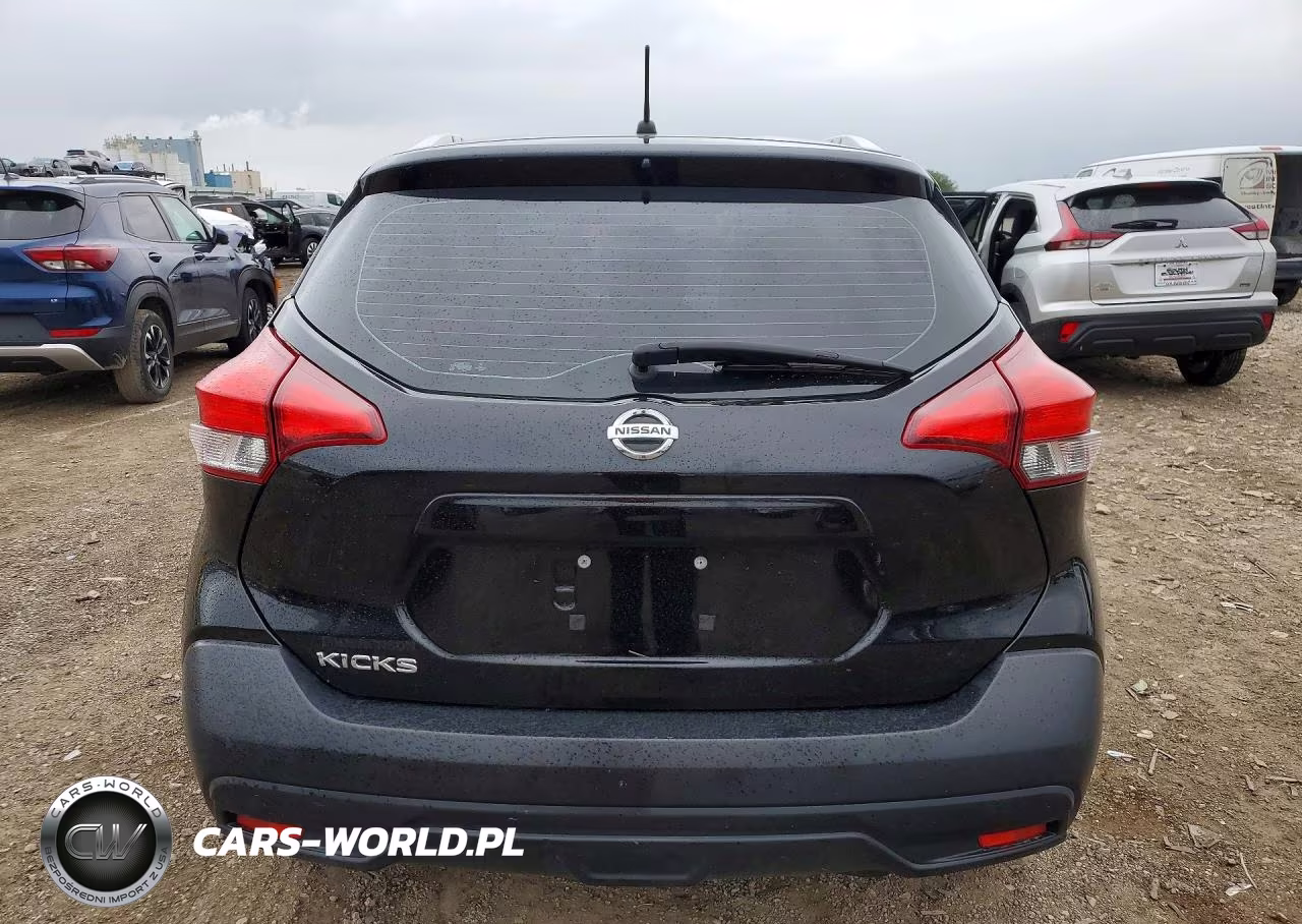 2019 Nissan Kicks S VIN:3N1CP5CUXKL497748 - 6