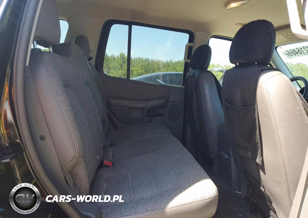 2005 Ford Explorer Xls VIN:1FMZU62K75UA30945 - 10