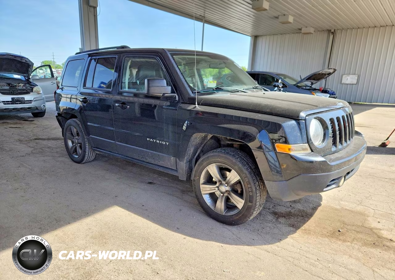 2015 Jeep Patriot Latitude VIN:1C4NJPFA2FD179302 - 4