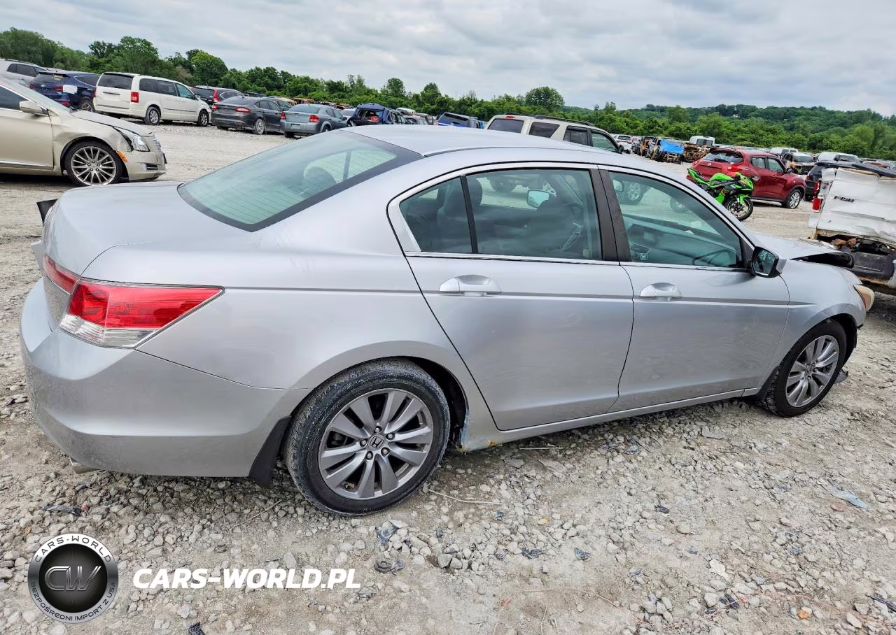 2011 Honda Accord Ex VIN:1HGCP2F75BA127818 - 3