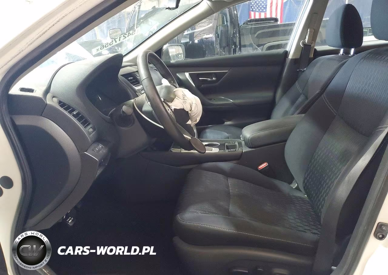 2018 Nissan Altima 2.5 S VIN:1N4AL3AP6JC258778 - 7
