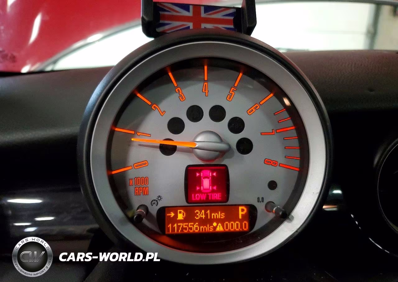 2008 Mini Cooper S Clubman VIN:WMWMM33568TP87624 - 9