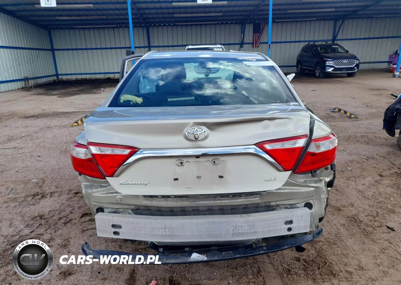 2016 Toyota Camry Le VIN:4T4BF1FK9GR557418 - 6