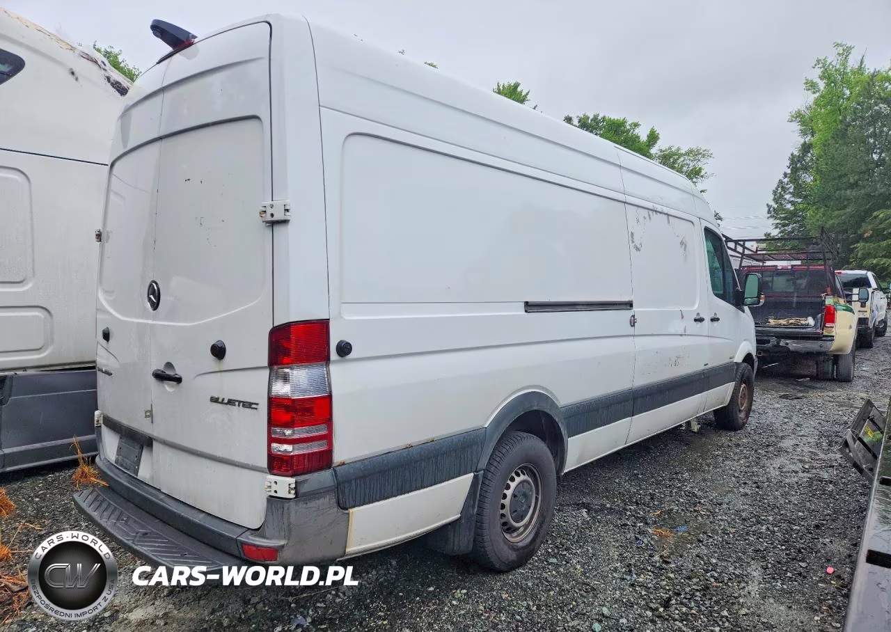 2014 Mercedes-Benz Sprinter 2500 VIN:WD3PE8DC2E5923930 - 3