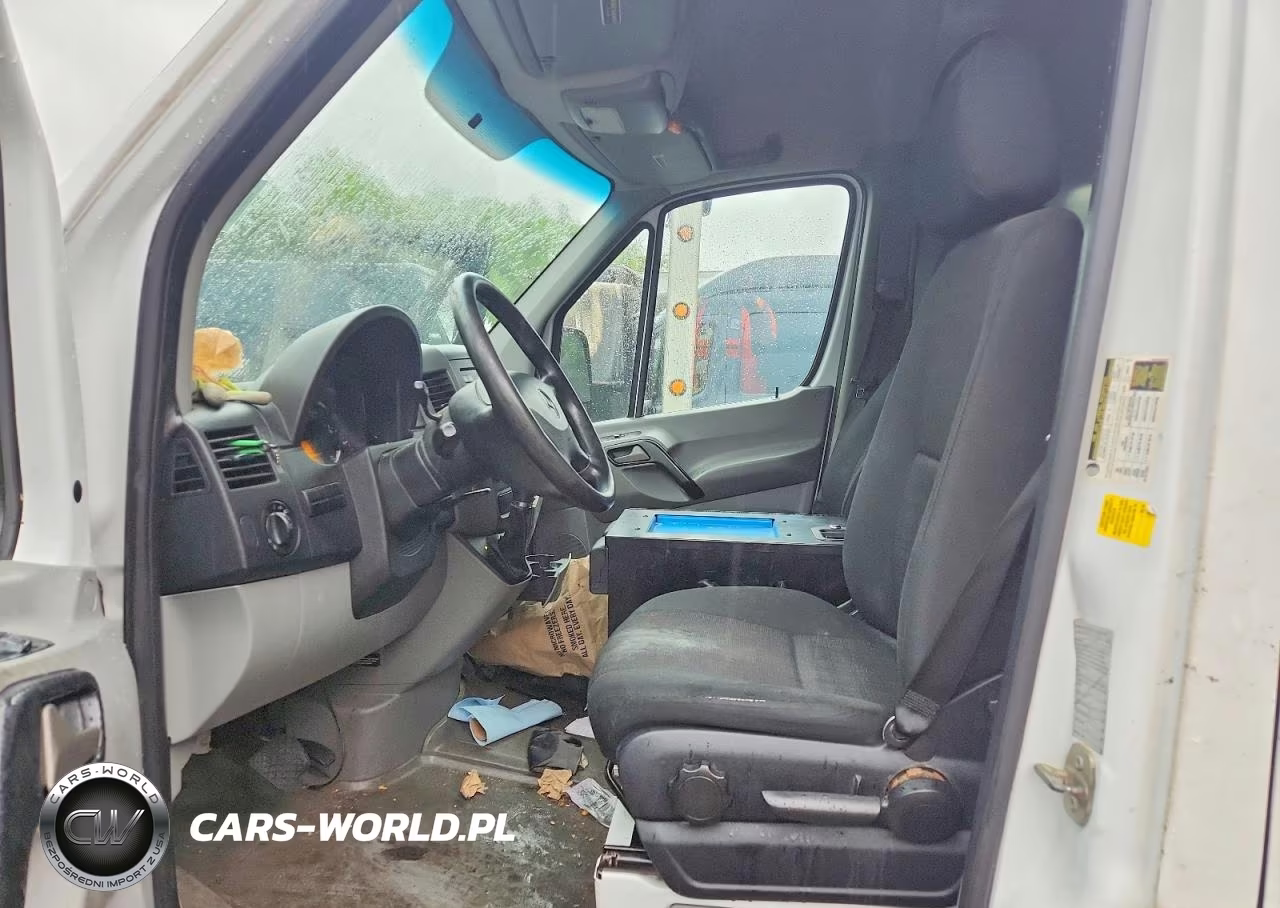 2014 Mercedes-Benz Sprinter 2500 VIN:WD3PE8DC2E5923930 - 7