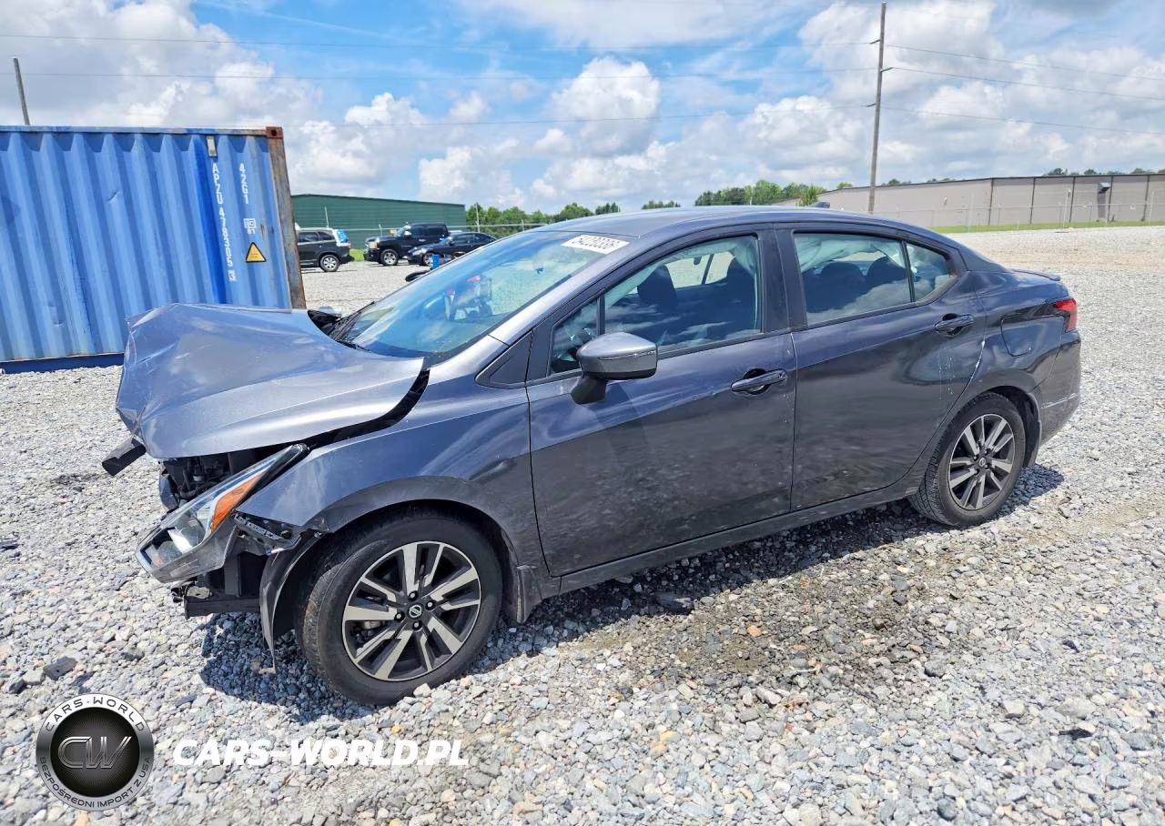 2020 Nissan Versa Sv