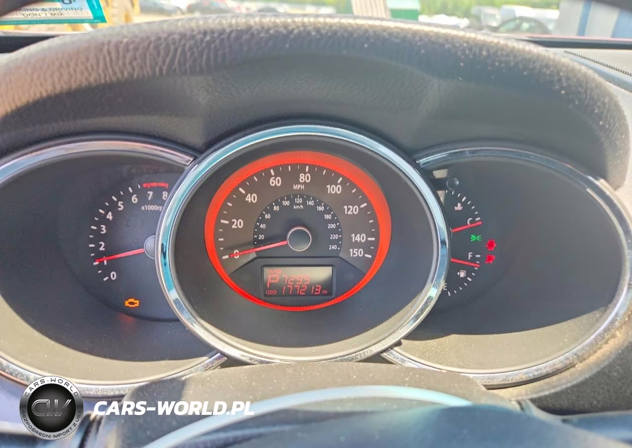 2011 Kia Sorento Sx VIN:5XYKWDA20BG145437 - 9