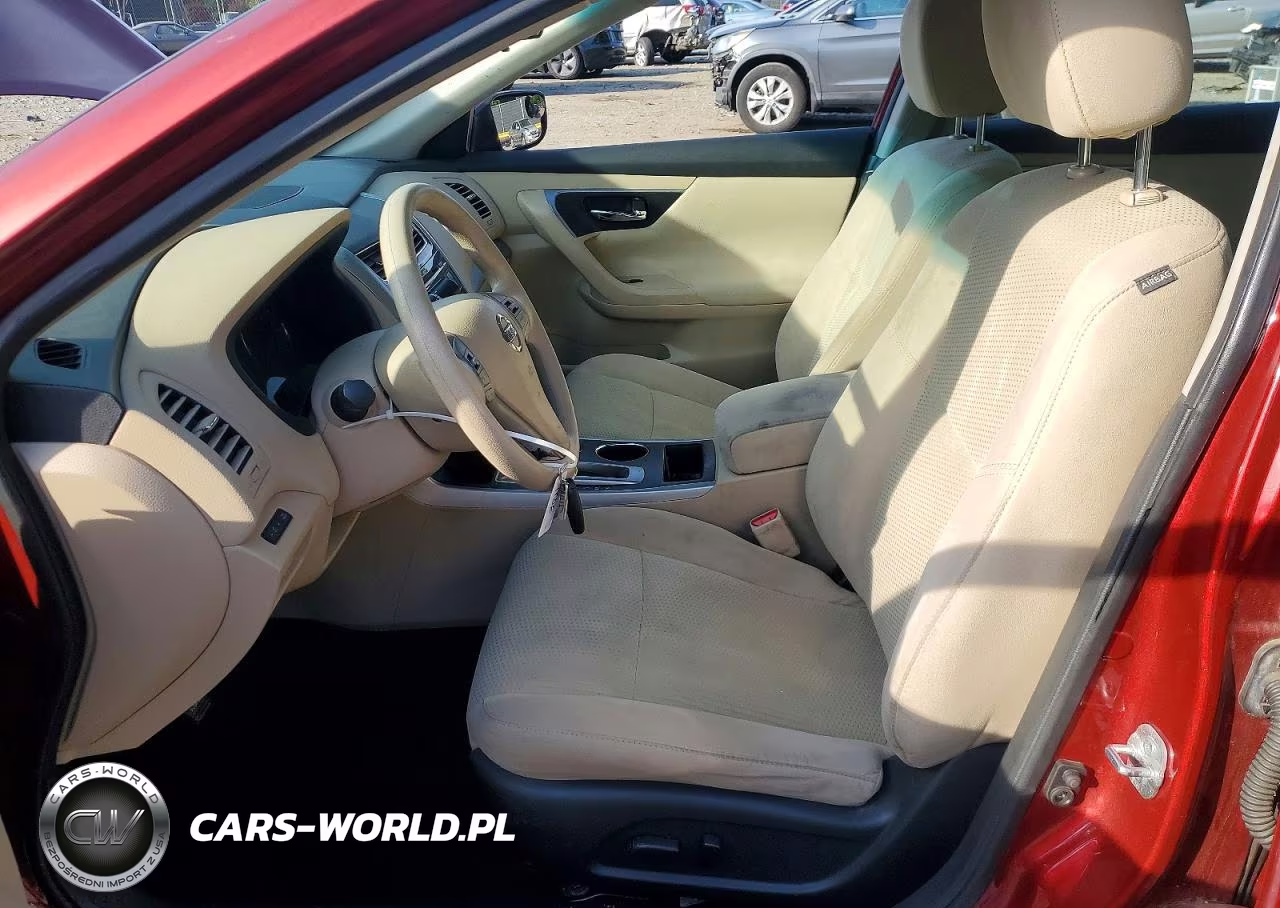 2015 Nissan Altima 2.5 S VIN:1N4AL3AP7FC196914 - 7