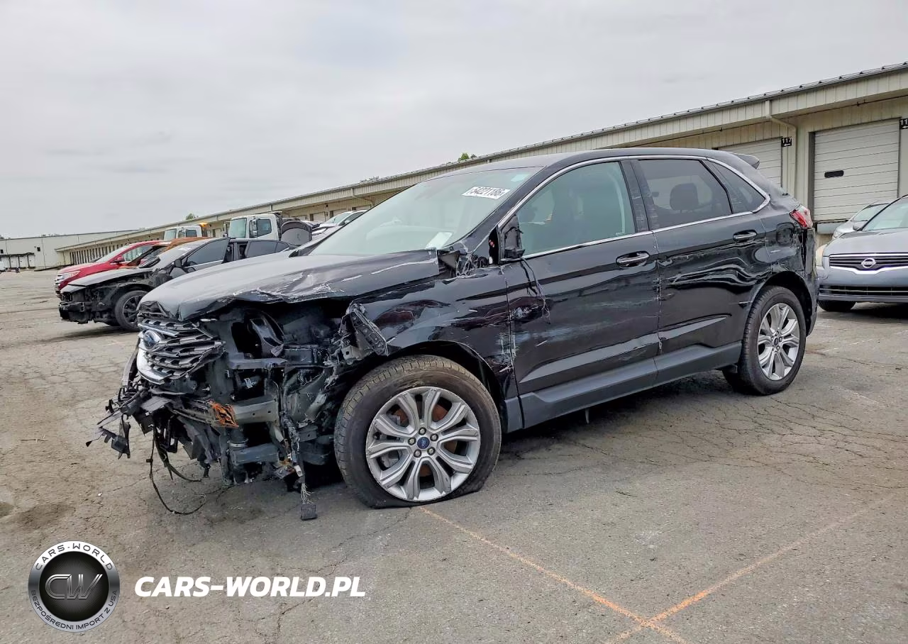 2022 Ford Edge Titanium