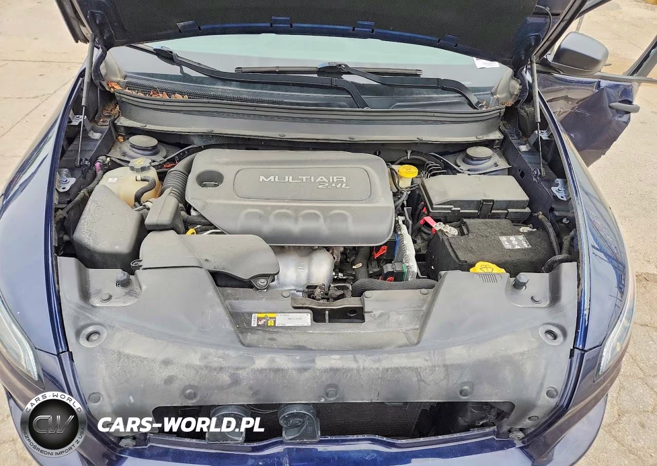 2016 Jeep Cherokee Sport VIN:1C4PJMAB5GW204139 - 12