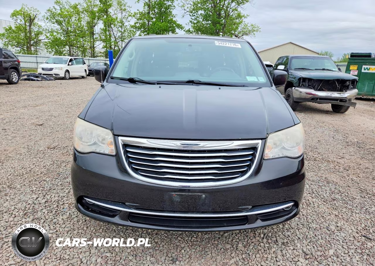 2014 Chrysler Town & Country Touring VIN:2C4RC1BG8ER348110 - 5