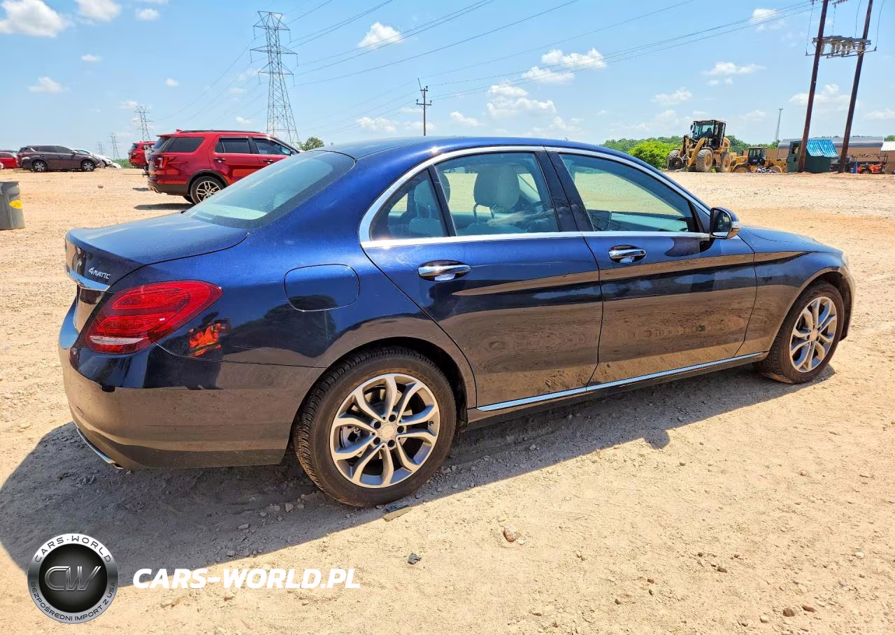 2015 Mercedes-Benz C 300 4Matic VIN:55SWF4KB5FU018808 - 3