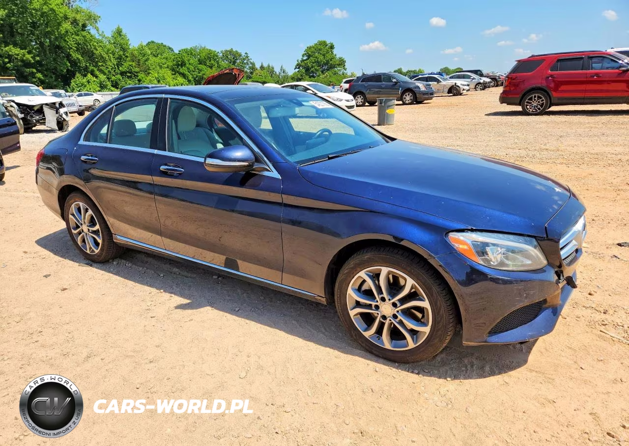 2015 Mercedes-Benz C 300 4Matic VIN:55SWF4KB5FU018808 - 4