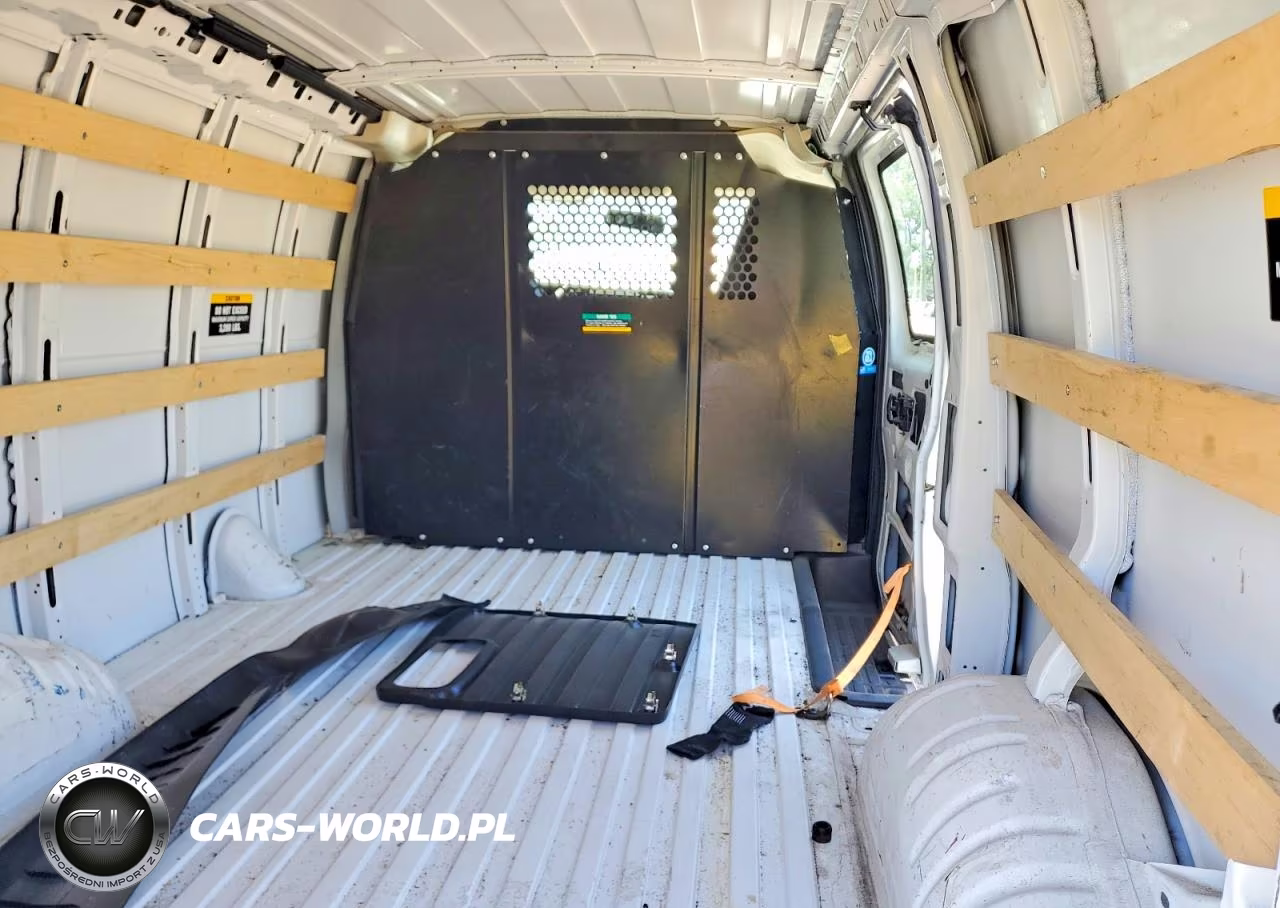 2023 GMC Savana G2500 VIN:1GTW7AFP1P1238220 - 10