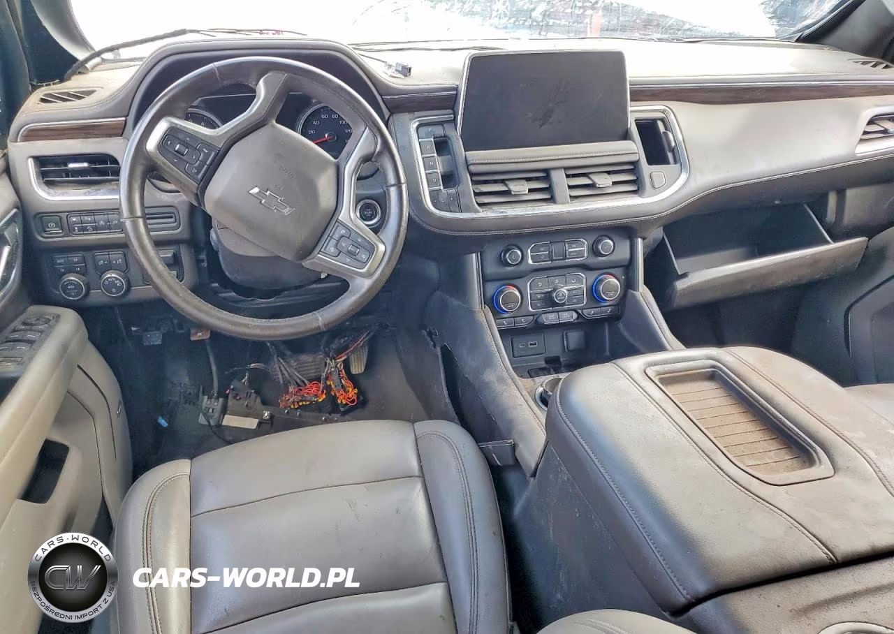 2021 Chevrolet Suburban K1500 Z71 VIN:1GNSKDKD3MR354582 - 8