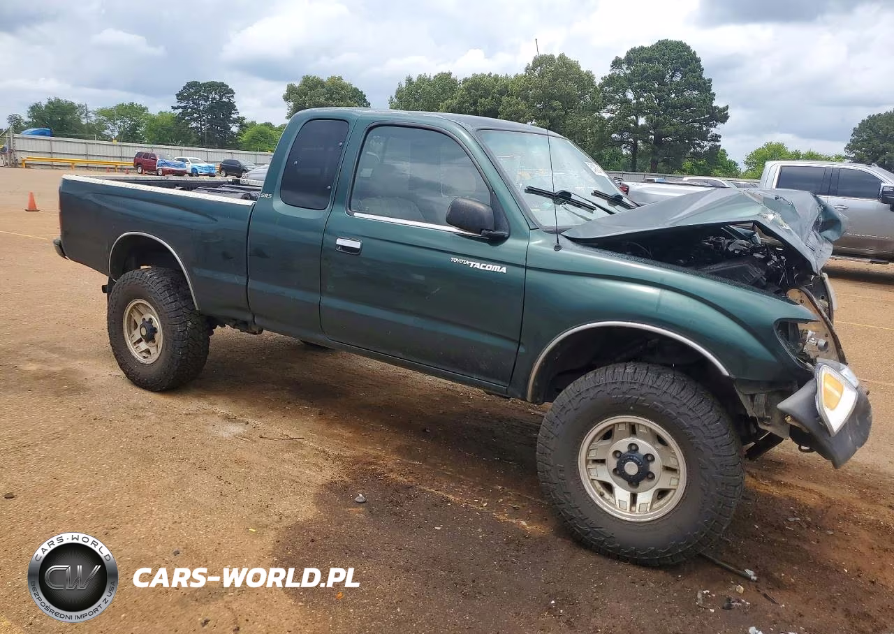 1999 Toyota Tacoma Xtracab VIN:4TAWM72N3XZ568647 - 4