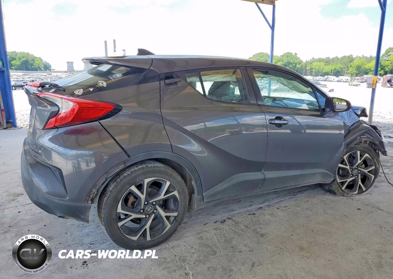 2018 Toyota C-Hr Xle VIN:NMTKHMBX7JR052435 - 3