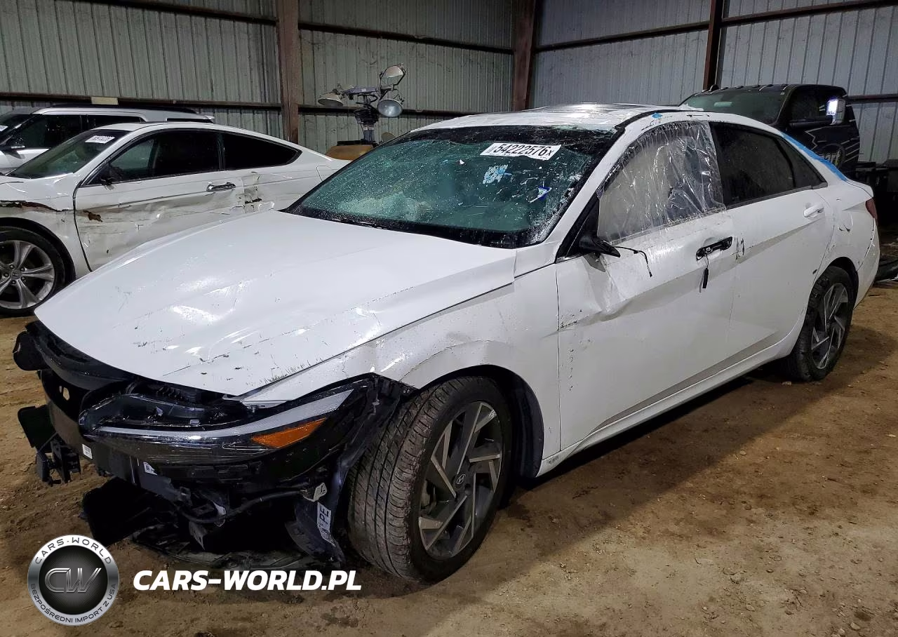 2025 Hyundai Elantra Sel – zdjęcie 1 z 13