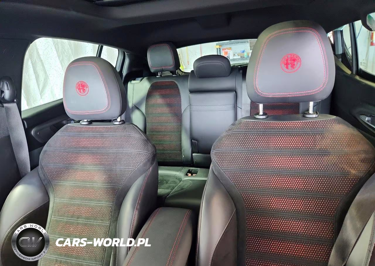2024 Alfa Romeo Tonale Veloce VIN:ZASPATDW4R3058561 - 10