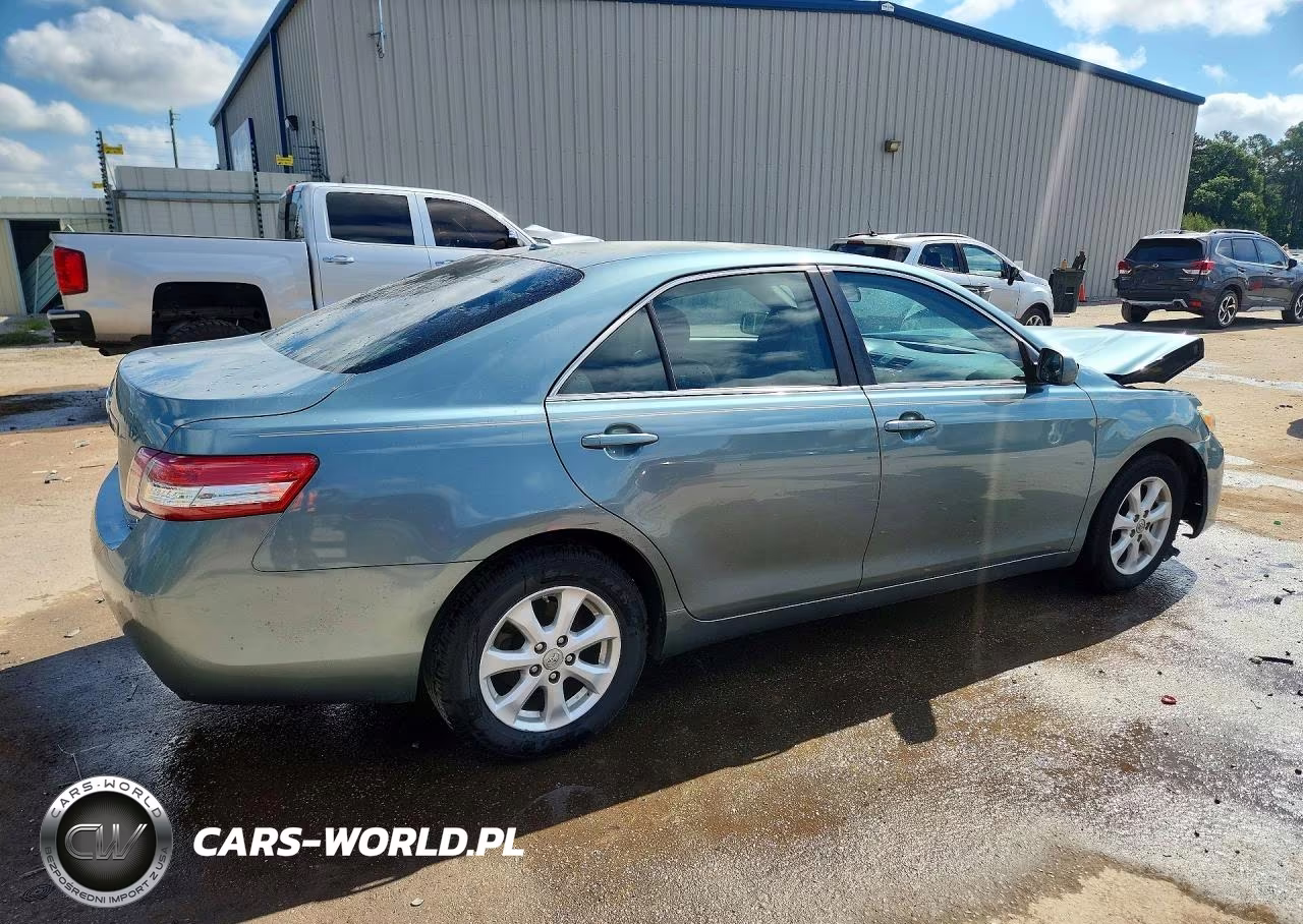 2011 Toyota Camry Le VIN:4T1BF3EK3BU659135 - 3