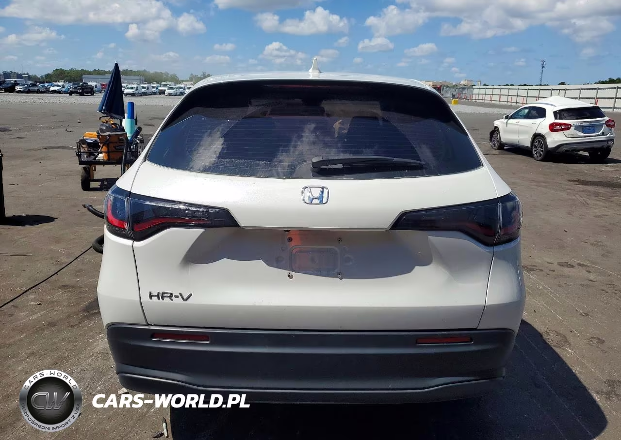 2023 Honda Hr-V Lx VIN:3CZRZ1H32PM742046 - 6